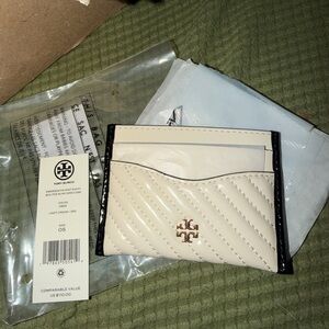 NWT tory burch card holder